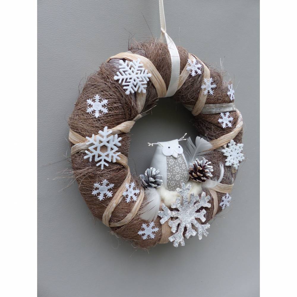 Türkranz für den Winter, Winterkranz, Deko-Kranz mit Stoff-Eule Bild 4