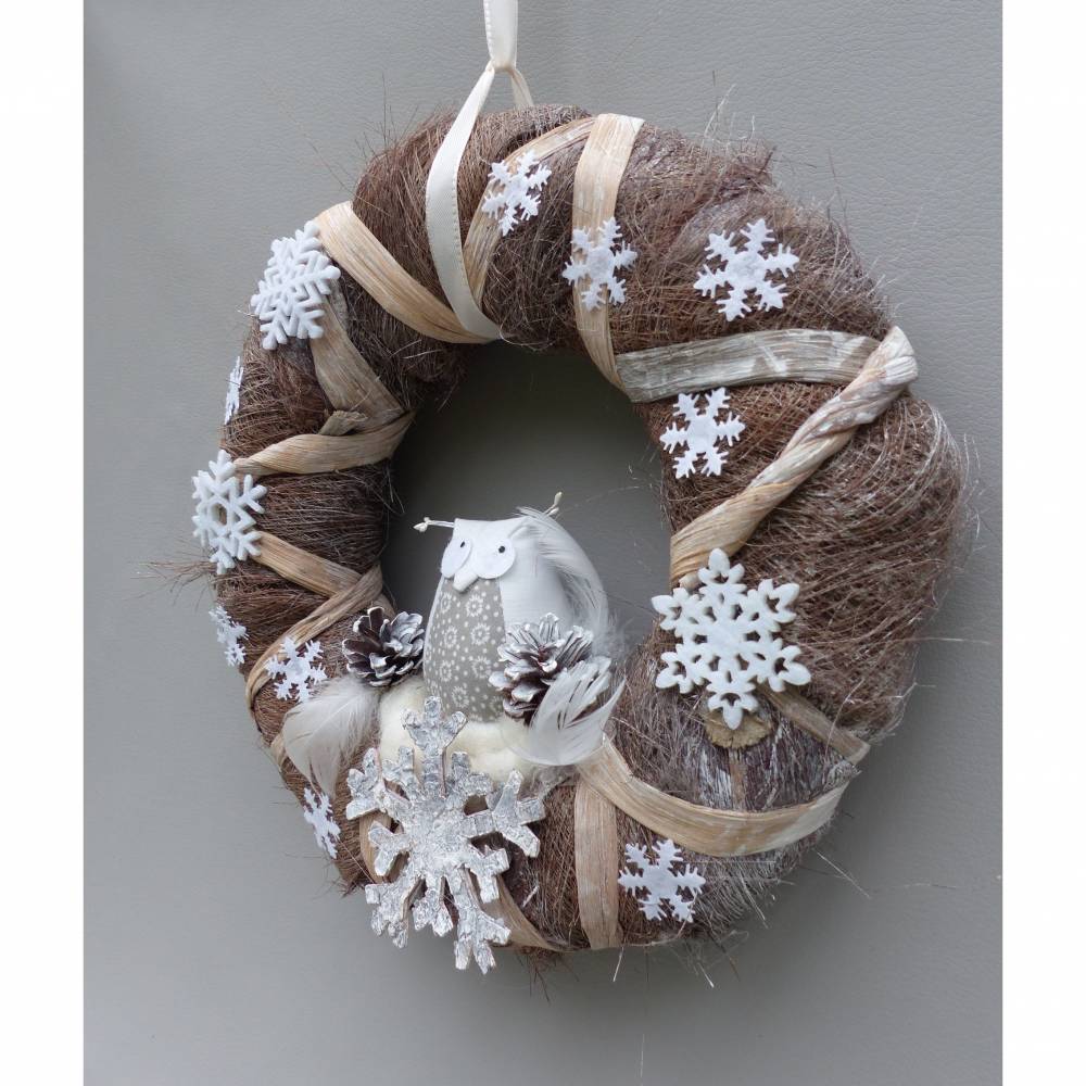 Türkranz für den Winter, Winterkranz, Deko-Kranz mit Stoff-Eule Bild 5