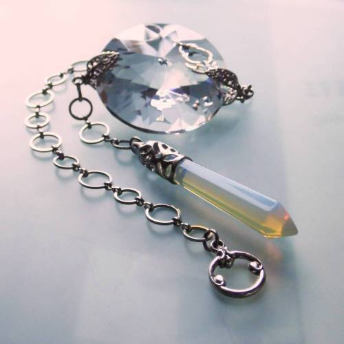 Sonnenfänger Opal Glas Pendel mit Regenbogen Kristall