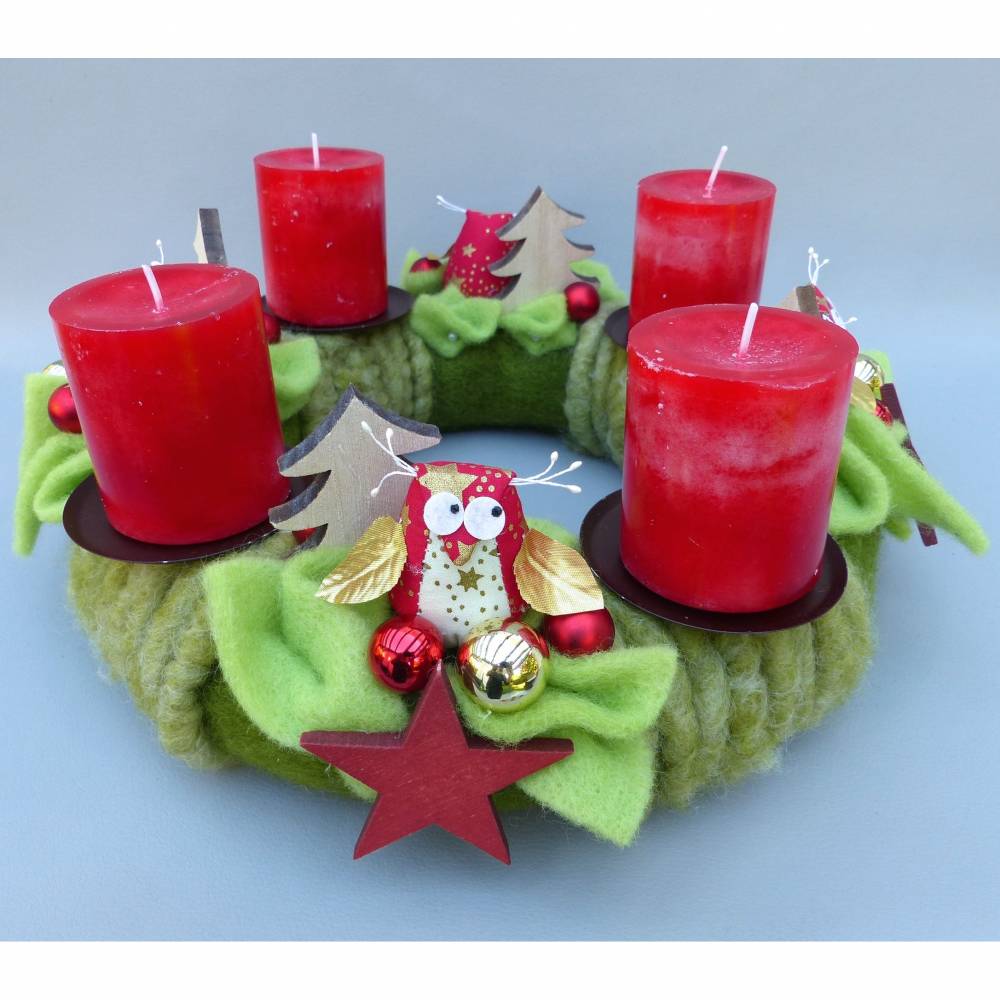 Adventskranz aus Filz mit Eulen in Rot-Grün Bild 6