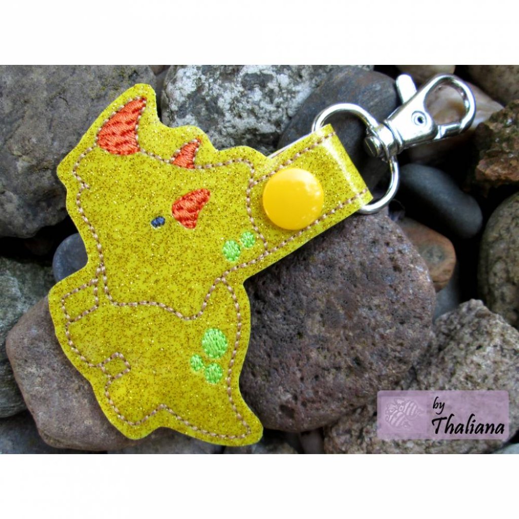 TRICERATOPS Dino Anhänger für Kindergartentasche Bild 1