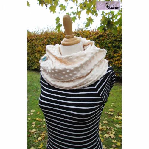 cremeweiße Punkte Loop kuscheliger Loopschal weiß