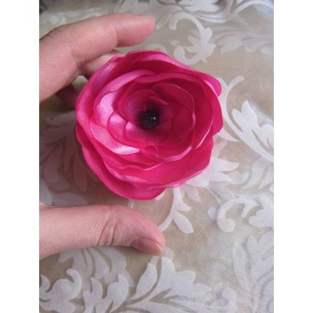 Pink Satin Haarklammer Brosche Stoffblume