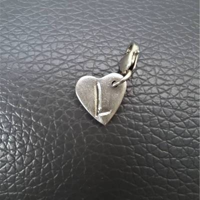 Kleiner Herz-Anhänger mit Wunsch-Buchstabe aus 999 Silber