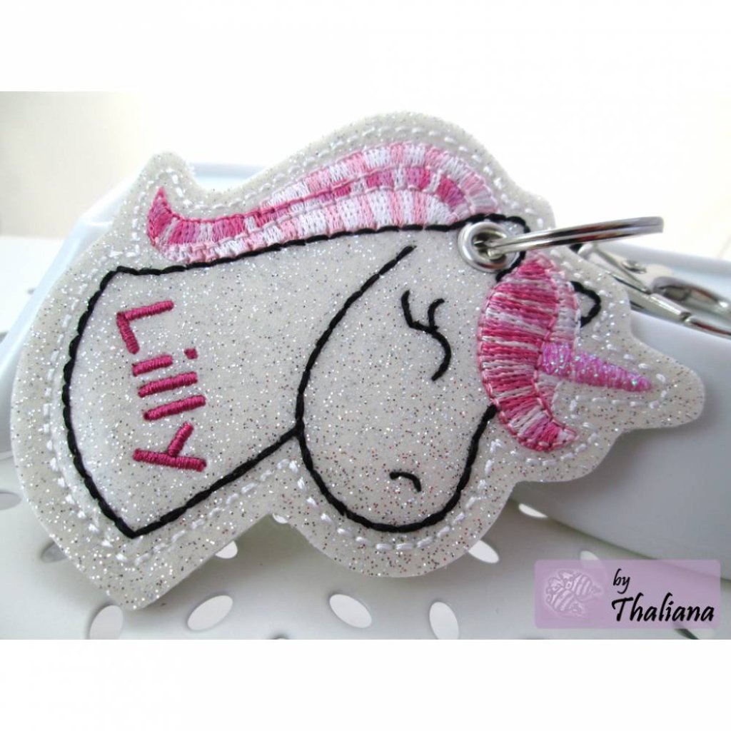 personalisierbarer Schlüsselanhänger Einhorn Name Bild 1