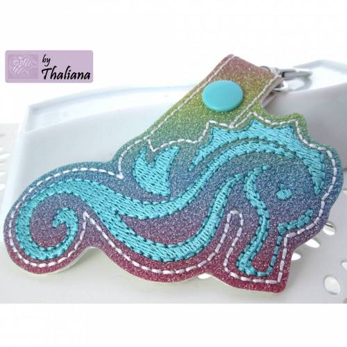 SEEPFERDCHEN Regenbogen türkis Anhänger für Tasche