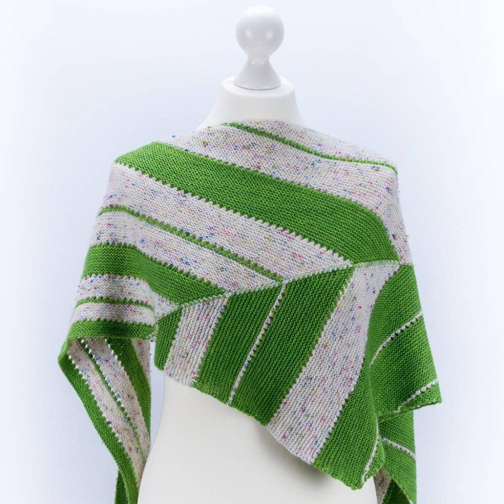 Strickanleitung Dreieckstuch Harlequin Bild 1