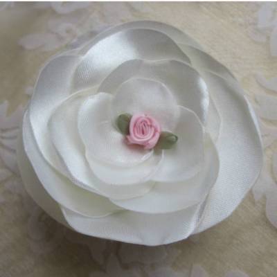 Braut Stoffblume Brosche Klammer Weiß Rosa Hochzeit "Giselle" Brautschmuck Brautmode festlich 