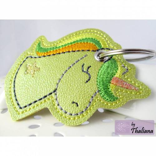 EINHORNpower lindgrün Schlüsselanhänger Einhorn personalisierbar