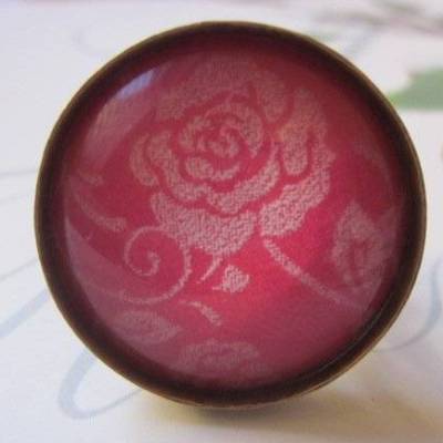 Cabochon Ring Blume rot "Frasquita" verschnörkelt Geschenkidee Weihnachtsgeschenk