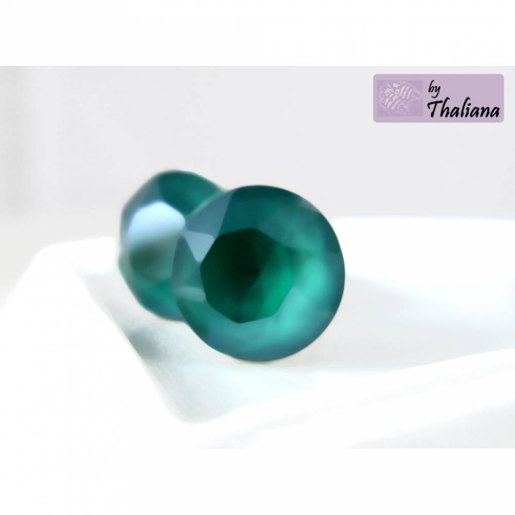 dunkelgrüne Ohrstecker KÖNIGSTANNE Stecker grün Bild 3