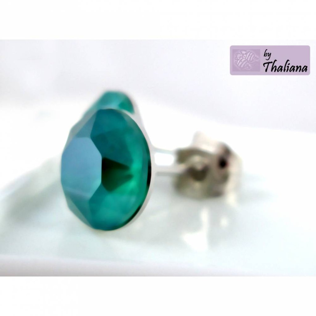 dunkelgrüne Ohrstecker KÖNIGSTANNE Stecker grün Bild 4