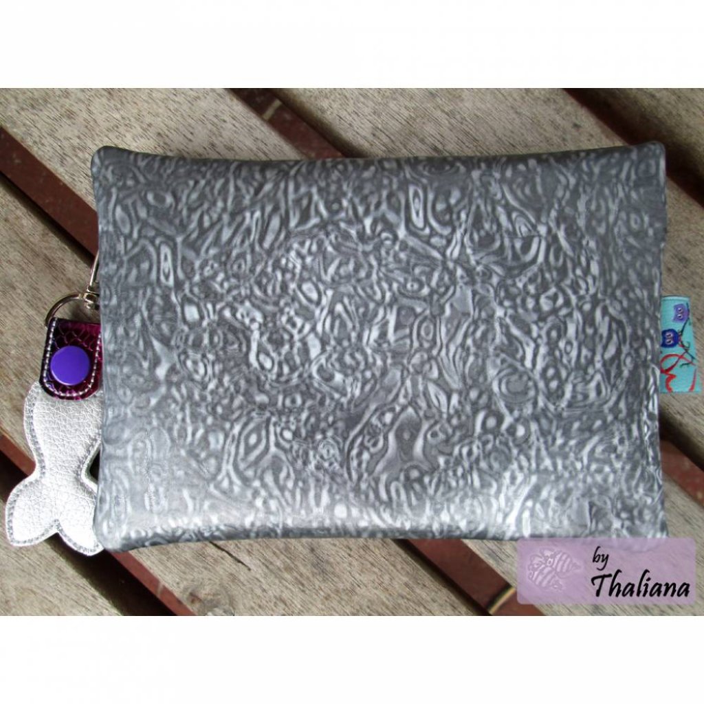 MEERJUNGFRAU Schminktäschchen mit Anhänger silber Bild 4