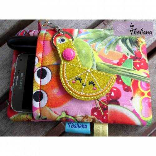 TUTTIFRUTTI Schminktasche mit Taschenanhänger bunt