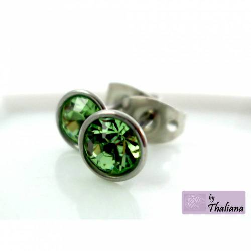 FRISCHES GRÜN glitzernde hellgrüne MINI Ohrstecker