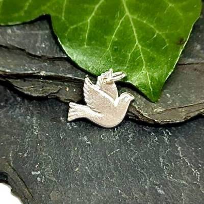 Anhänger Taube Friedenstaube aus 999 Silber, Geschenk für Kommunion, Konfirmation, Firmung, Hochzeit