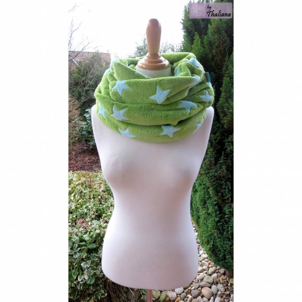 knallSTERNE grüner Loop Schal Sterne Loopschal Bild 2