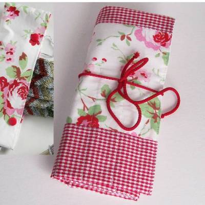 Set Stricknadeltasche und Nadelgarge, Rosen, Stricknadelaufbewahrung Handtasche, Stricknadeletui, Etui für Nadelspiele