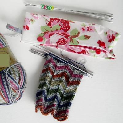 Nadelgarage, Stricknadeltasche, Rosen, Stricknadelaufbewahrung Handtasche, Stricknadeletui, Etui für Nadelspiele, Stricknadeltasche unterwegs