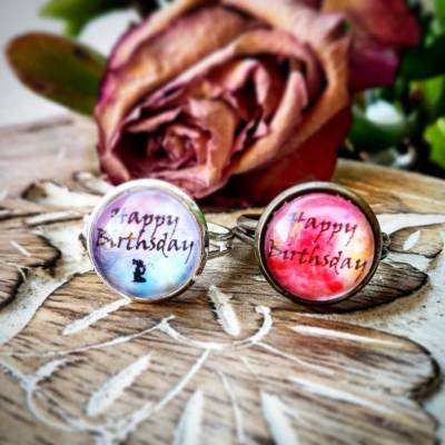Happy Birthday´Ohrringe und Ringe Cabochonschmuck verschiedene Fassungen