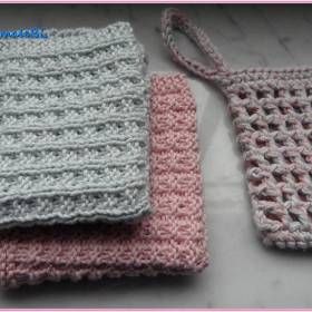 Beauty-Set: 2 Waschlappen & 1 Seifensäckchen, Rosa & Grau, 100% Baumwolle, Nachhaltig, Handgemacht