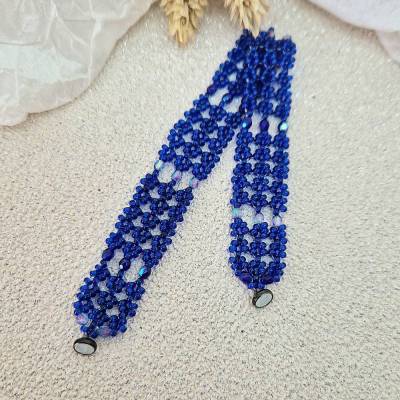 Blauer Traum – Handgefertigtes Armband aus Glasperlen & Toho-Samenperlen, Magnetverschluss, 18cm