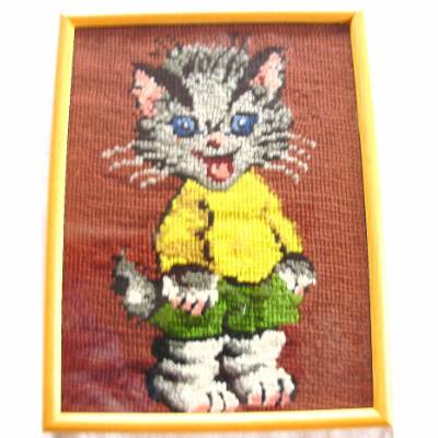 Vintage Stickbild Süßes Kätzchen handgestickt aus den 70er Jahren 