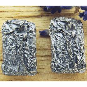 Ohrstecker aus geschwärztem Silber 925/-, großes zerknittertes Rechteck, ca 18 x 11 mm