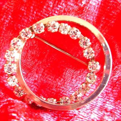 Vintage Brosche 2 Ringe mit Strass besetzt aus den 60er Jahren