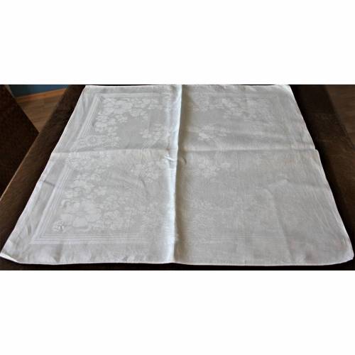 Vintagen Servietten mit Monogramm ES Blütenmuster