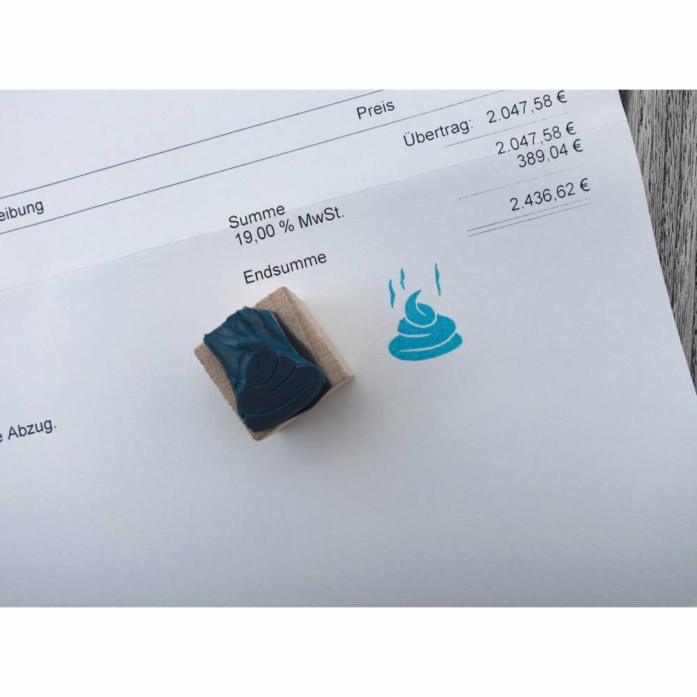 Stempel "Die Kacke dampft", Mini Stempel, Ministempel, Stempel Kacke, kleiner Stempel, witziger Stempel, handgeschnitzter Stempel Bild 2