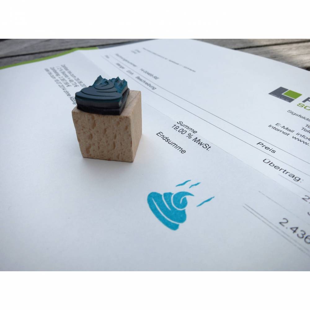 Stempel "Die Kacke dampft", Mini Stempel, Ministempel, Stempel Kacke, kleiner Stempel, witziger Stempel, handgeschnitzter Stempel Bild 3