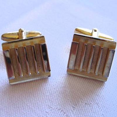 Vintage goldfarbene Manschettenknöpfe aus den 60er Jahren