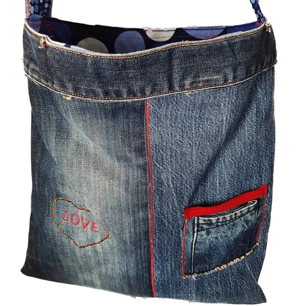 Jeans-Upcycling Stofftasche – Handgemachte Jeanstasche mit breitem Trageriemen, Unikat aus Marken-Jeans Bild 2