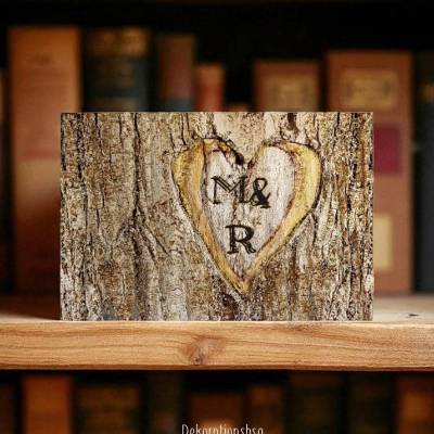 Baum HERZ MIT DEINEN INITIALEN, INDIVIDUALISIERBAR auf Holz, Geschenk Valentinstag Hochzeit handmade kaufen