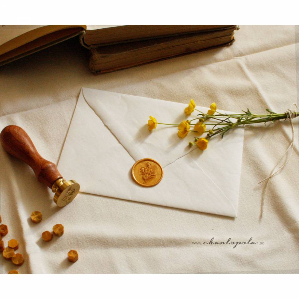 Florales Wachssiegel „Butterblume“ | 3 cm | Handgemacht für Karten, Geschenke & Einladungen Bild 2