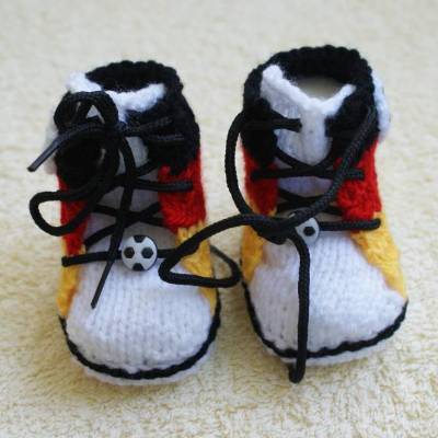  Babyschuhe Babyturnschuhe für Fußballfans  Polyacryl Handarbeit