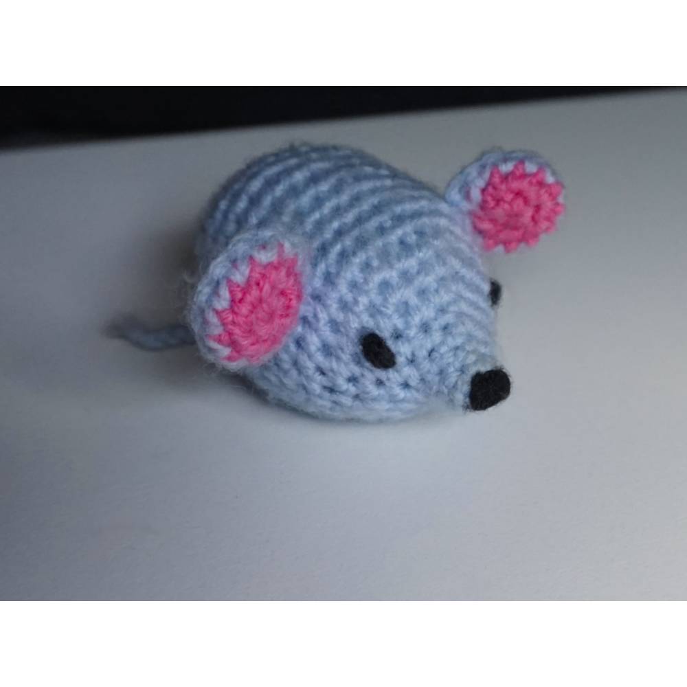 Häkelanleitung Amigurumi "Kleine Maus"! Optional auch als Schlüsselanhänger oder Katzenspielzeug Bild 1
