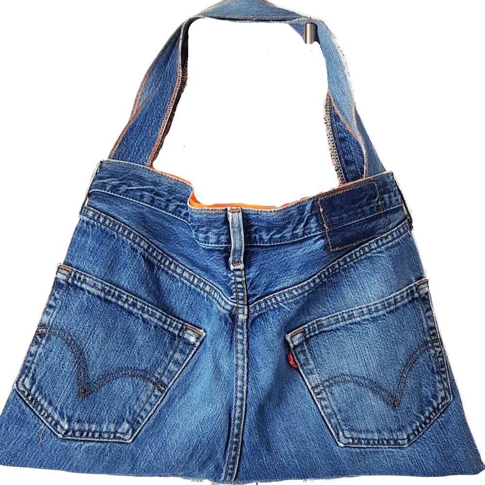 Upcycling Jeanstasche blau orange – Handgemachte Unikattasche aus Markenjeans mit vielen Außentaschen Bild 3