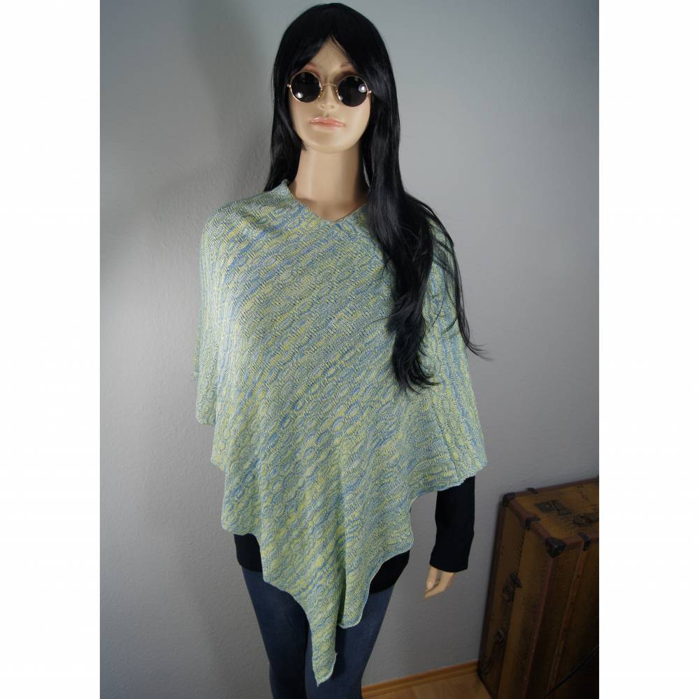 Strickponcho aus Baumwolle gestrickt Bild 3