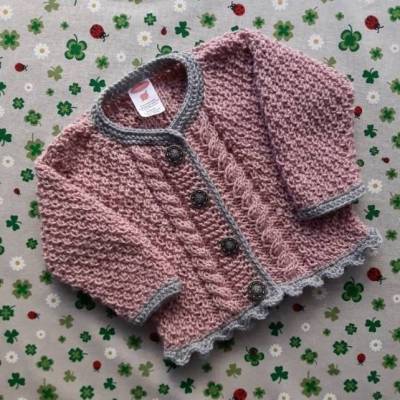 Trachtenjacke für Mädchen rosa grau Pullover Zopfmuster Taufe Trachtenhochzeit Taufe Jacke gestrickt