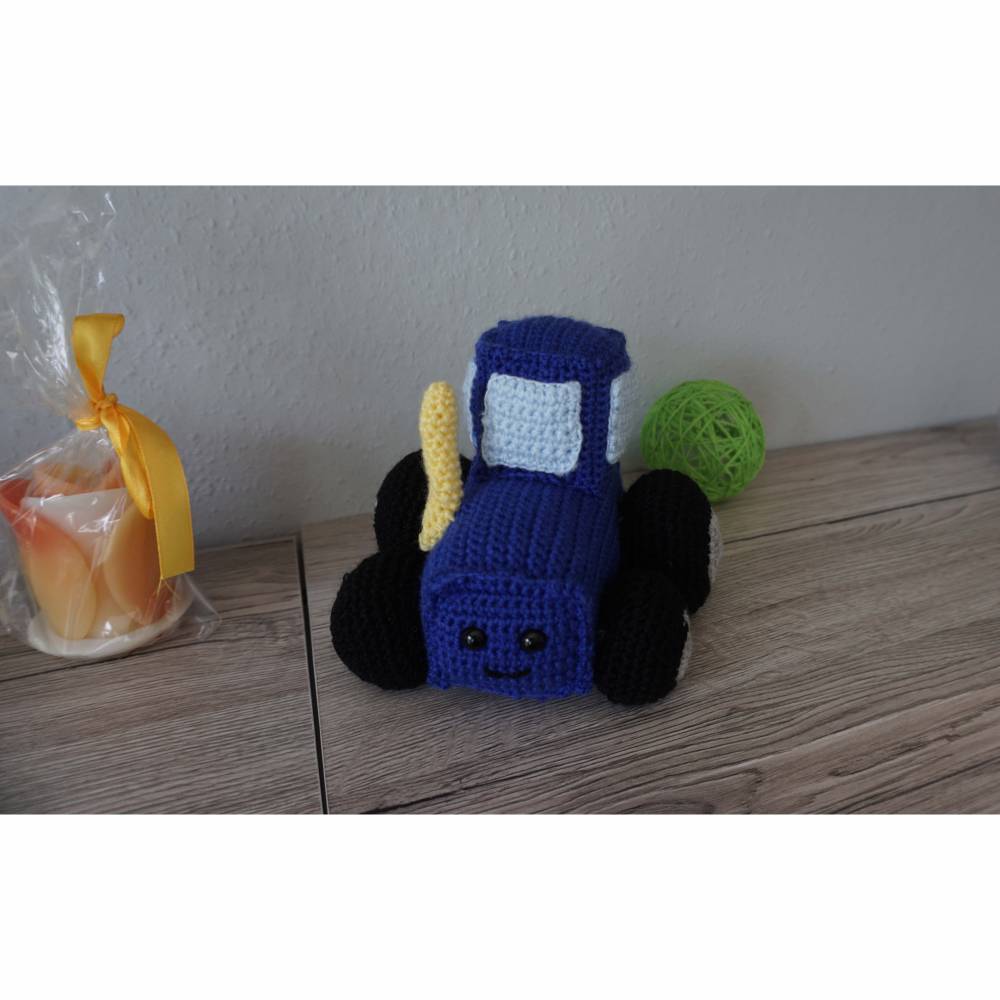 Amigurumi Häkelanleitung für den kleinen Traktor Bild 4