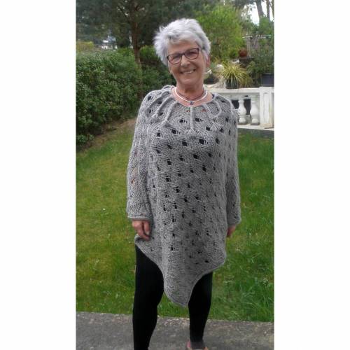 Sommerponcho / handgestrickt / Unikat / Onesize Gr. 38 - 44