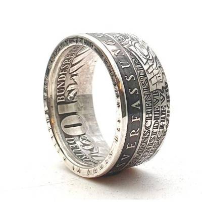 Silberring aus 10 DM Bundesverfassung