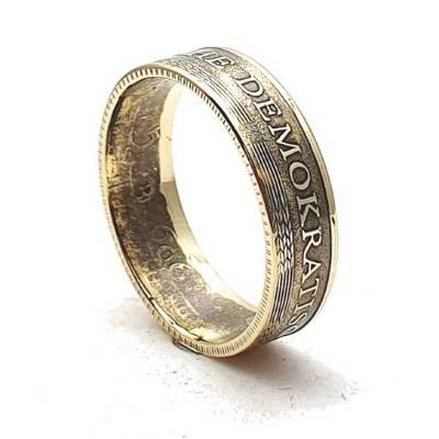 Ring aus 20 Pfennig DDR