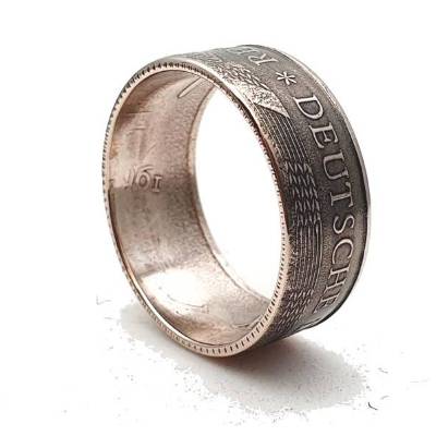 Ring aus original 5 Mark DDR