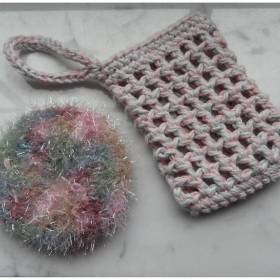 Seifensäckchen & Peelingpad Rosa – Nachhaltiges Beauty-Set aus Baumwolle, gehäkelt, wiederverwendbar