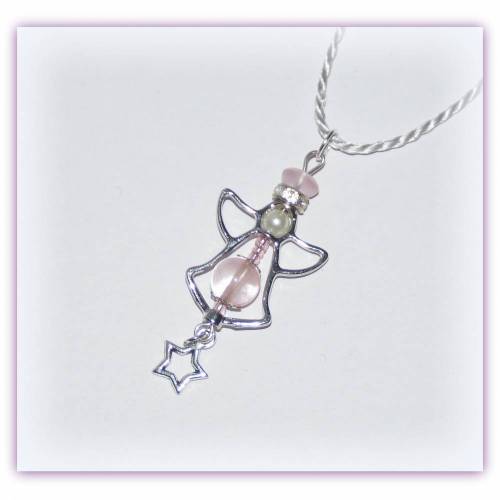 Autoengel mit Cherry Quatz und Sternchen