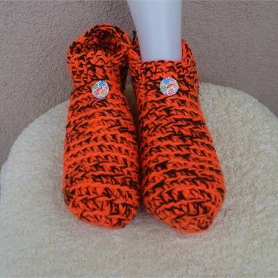 Gästeschuhe, Bettschuhe, Puschen, Hausschuhe Handarbeit Damen, Herren und Kinder,  Polyacryl   Gr.  39-40