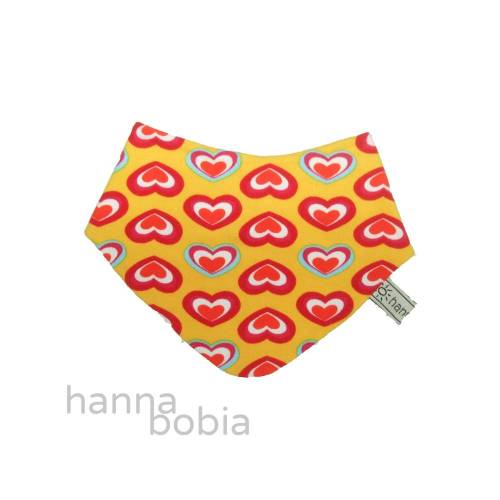 Baby-Halstuch, Dreieckstuch mit Herzen auf gelb